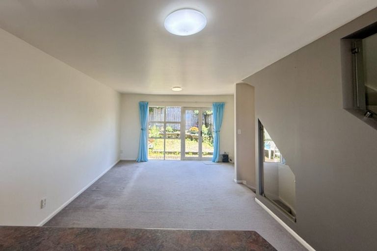 Photo of property in 14/57 Gladstone Road, Northcote, Auckland, 0627