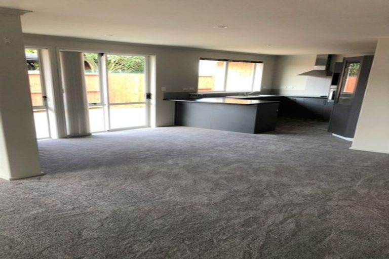 Photo of property in 32 Parkside Drive, Huntington, Hamilton, 3210