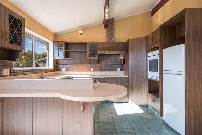 Photo of property in 54 Fergusson Street, Stoke, Nelson, 7011