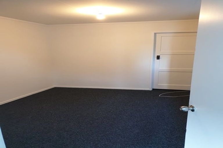 Photo of property in 2 Mariner Street, Mangere, Auckland, 2022