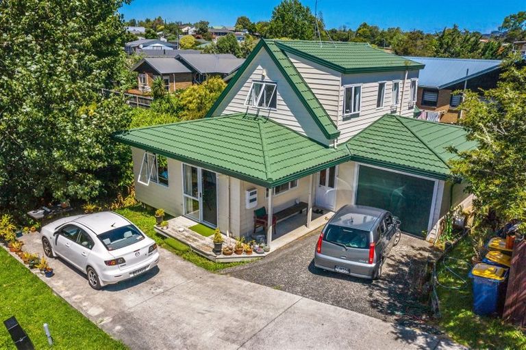 Photo of property in 30 Forest Hill Road, Henderson, Auckland, 0612