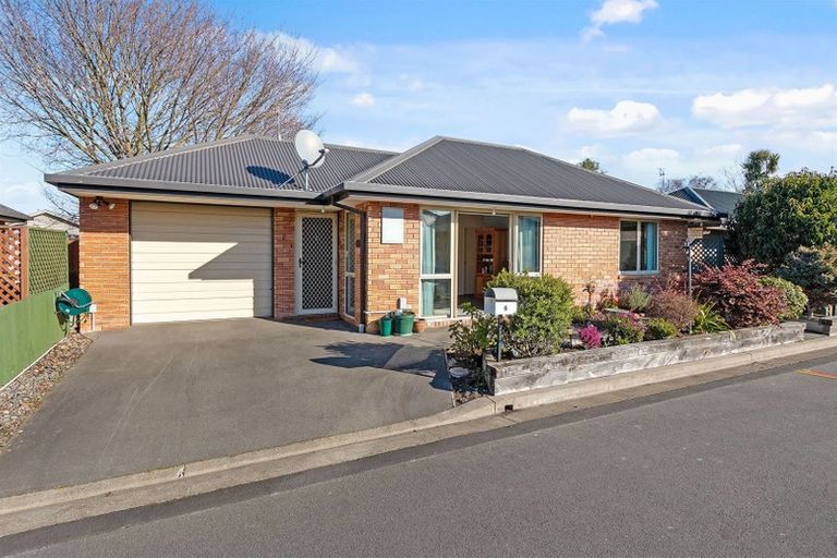 Photo of property in 6 Woodham Courts, Linwood, Christchurch, 8062
