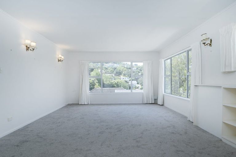 Photo of property in 10f5 Box Hill, Khandallah, Wellington, 6035
