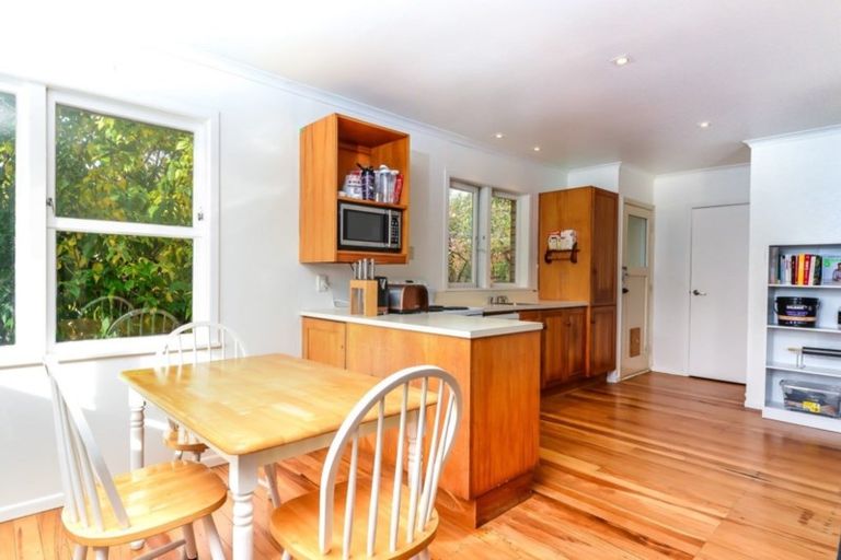 Photo of property in 16 Prisk Street, Melville, Hamilton, 3206