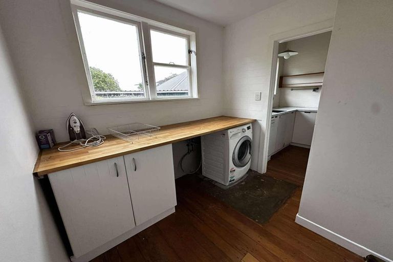 Photo of property in 83 Sunshine Avenue, Karori, Wellington, 6012