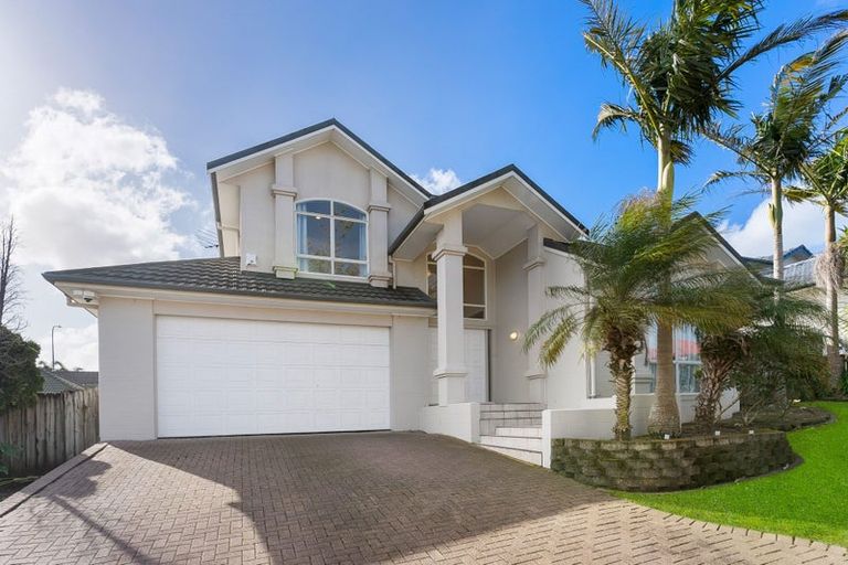 Photo of property in 19 Belgate Place, Somerville, Auckland, 2014