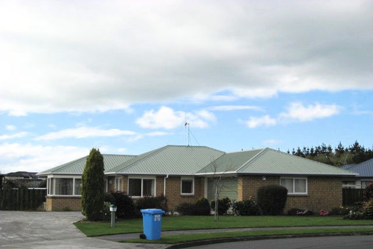 Photo of property in 43 Easton Way, Levin, 5510