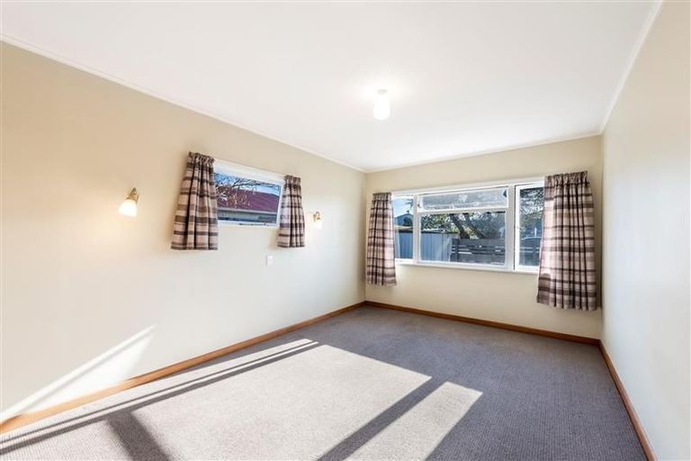 Photo of property in 15 Gladstone Road, Richmond, 7020