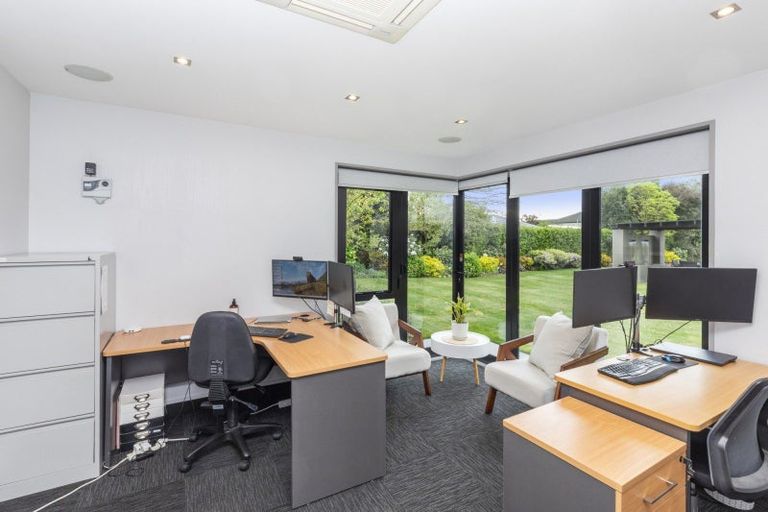 Photo of property in 12 Brahman Close, Prebbleton, 7604