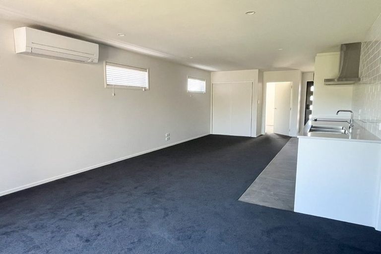 Photo of property in 16 Oakmill Drive, Casebrook, Christchurch, 8051