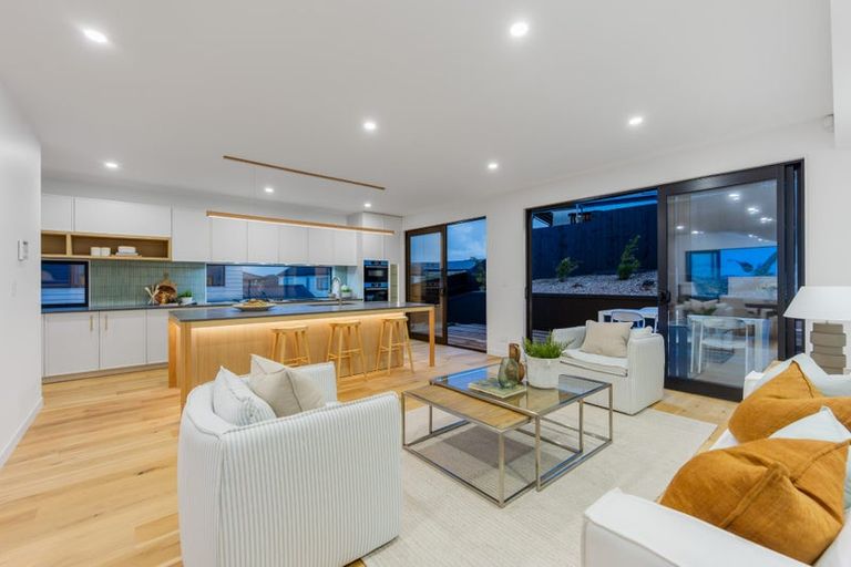 Photo of property in 17 Tupa Street, Long Bay, Auckland, 0630