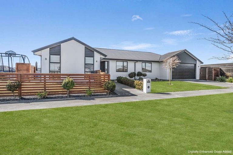 Photo of property in 34 Bill Harvey Drive, Halswell, Christchurch, 8025