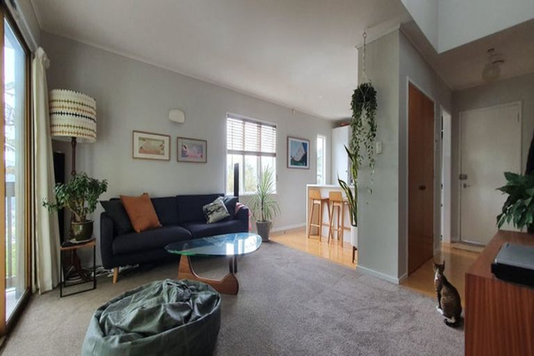 Photo of property in 185f1 Cecil Road, Wilton, Wellington, 6012