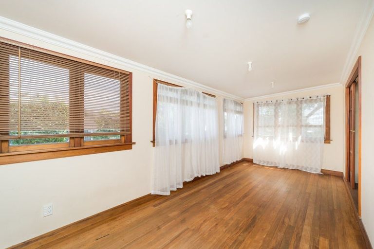 Photo of property in 4 Russell Street, Palmerston North, 4414