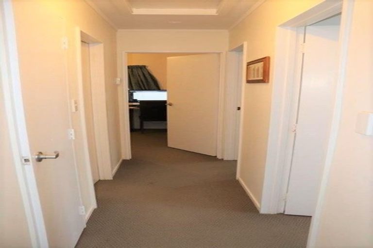 Photo of property in 2/54 Pooks Road, Ranui, Auckland, 0612