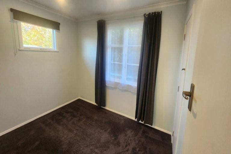 Photo of property in 19 Richmond Avenue, Takaro, Palmerston North, 4410