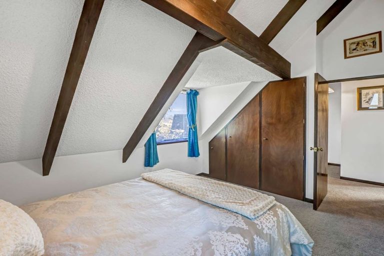 Photo of property in 8 Payling Lane, Mairehau, Christchurch, 8052