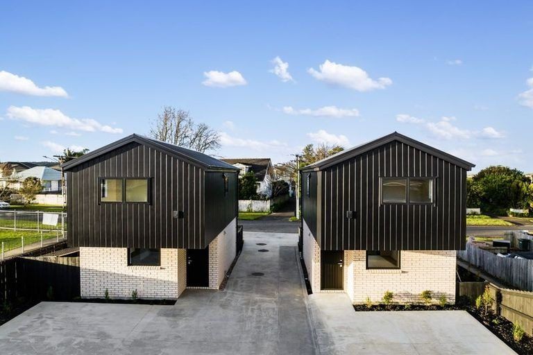 Photo of property in 2/16 Totara Road, Manurewa, Auckland, 2102