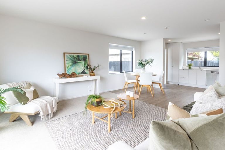 Photo of property in 2/675 Worcester Street, Linwood, Christchurch, 8062