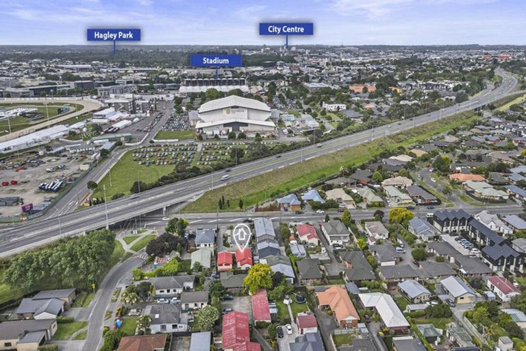 Photo of property in 43a Wrights Road, Addington, Christchurch, 8024