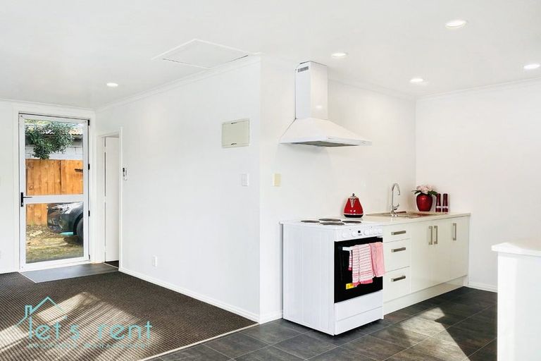 Photo of property in 12 Friesian Drive, Mangere, Auckland, 2022