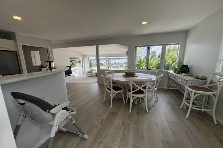 Photo of property in 17a Beach Road, Manly, Whangaparaoa, 0930