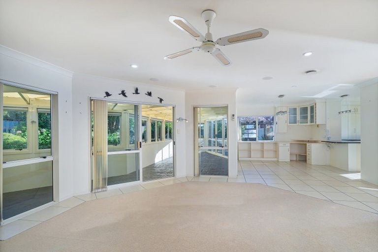 Photo of property in 12 Kenneth Avenue, Whitianga, 3510