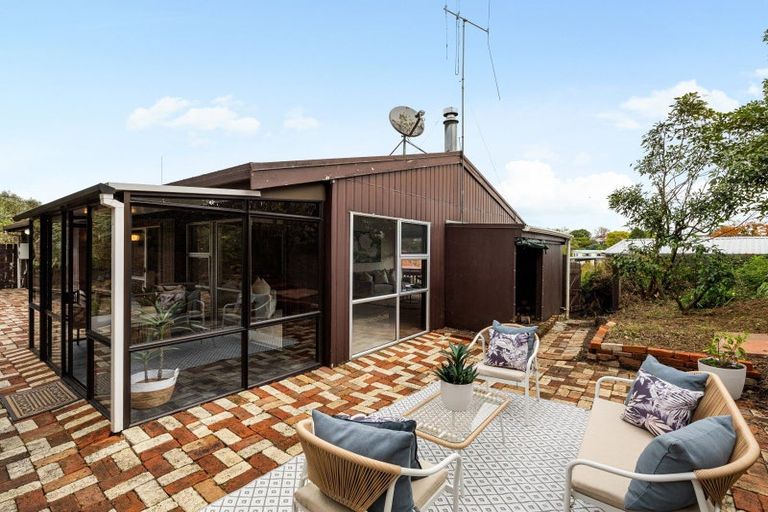 Photo of property in 33 Garthwood Road, Hillcrest, Hamilton, 3216
