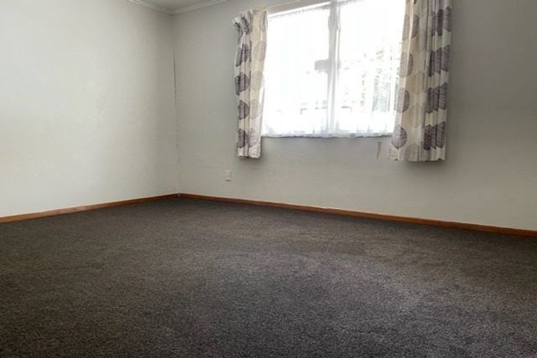 Photo of property in 437 Featherston Street, Palmerston North, 4414