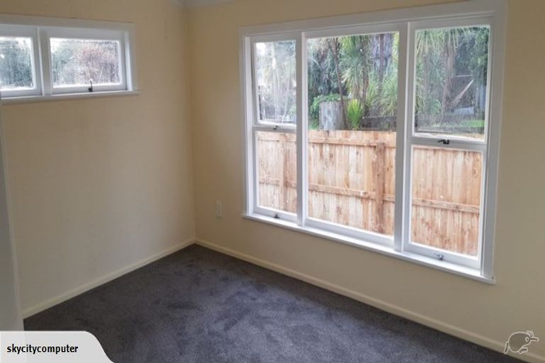 Photo of property in 108 Rathgar Road, Henderson, Auckland, 0610