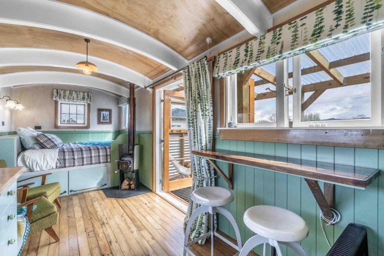 Photo of property in 41 Hastings Street, Ohai, 9635