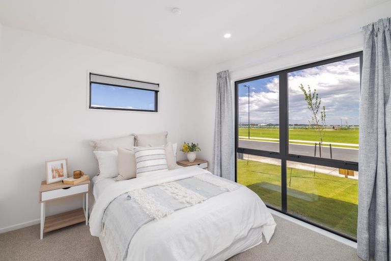 Photo of property in 10 Harlequin Drive, Rolleston, 7614