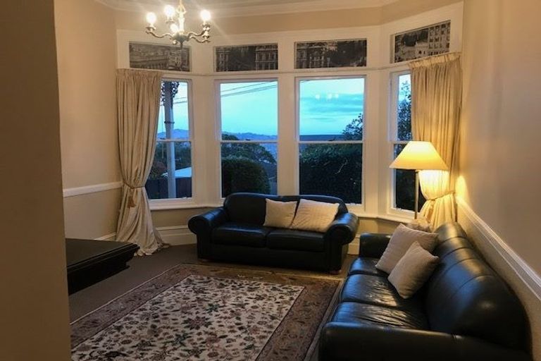 Photo of property in 35 Kilgour Street, Roslyn, Dunedin, 9010