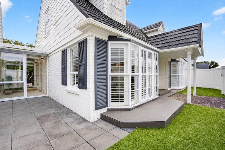 Photo of property in 2/15 Saltburn Road, Milford, Auckland, 0620