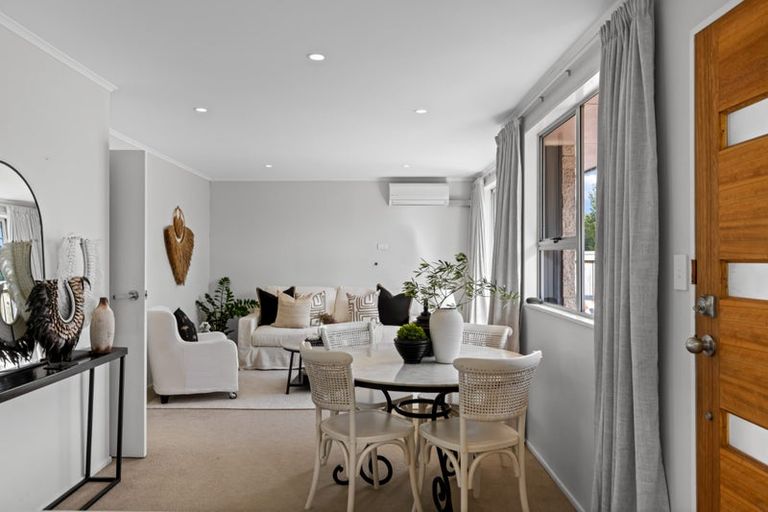 Photo of property in 2/59 Hatton Road, Orewa, 0931