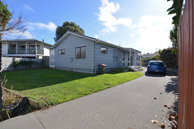 Photo of property in 10 Ross Grove, Paraparaumu, 5032