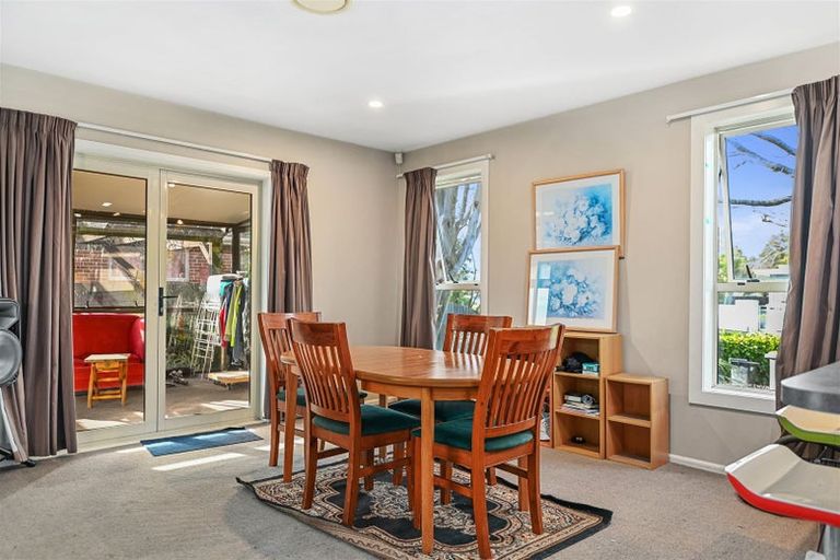 Photo of property in 41 Burnside Crescent, Burnside, Christchurch, 8053