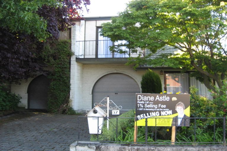 Photo of property in 35 New Brighton Road, Shirley, Christchurch, 8061