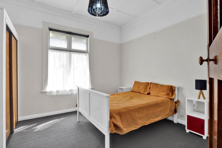 Photo of property in 21 Maire Street, Hawera, 4610