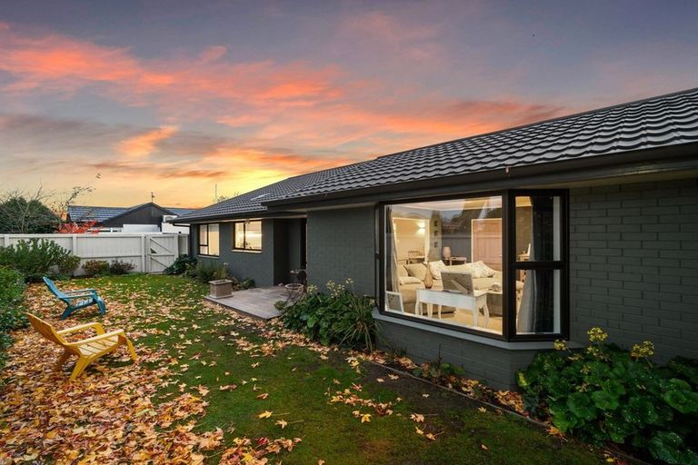 Photo of property in 116 Tomes Road, St Albans, Christchurch, 8052