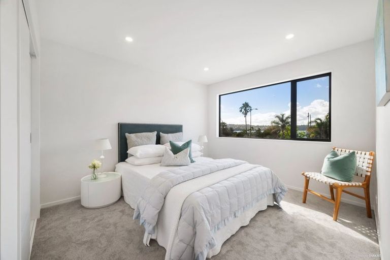 Photo of property in 48 Observation Green, Hobsonville, Auckland, 0616