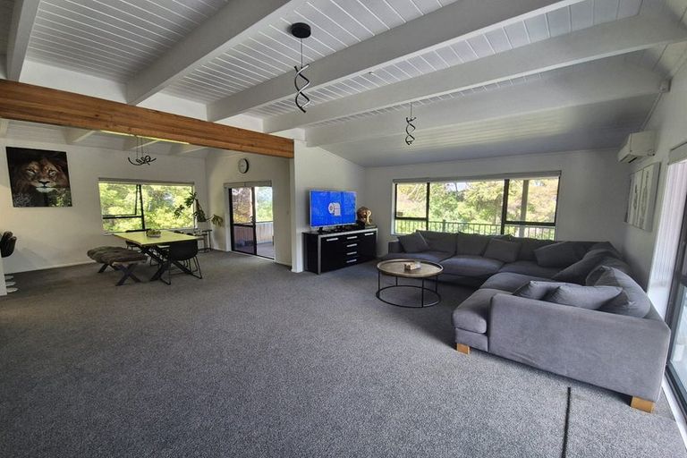 Photo of property in 3 William Pitcher Place, Greenhithe, Auckland, 0632