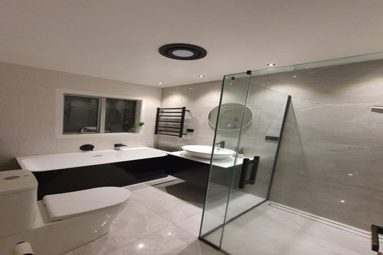 Photo of property in 8 Soo Yong Place, Glenview, Hamilton, 3206