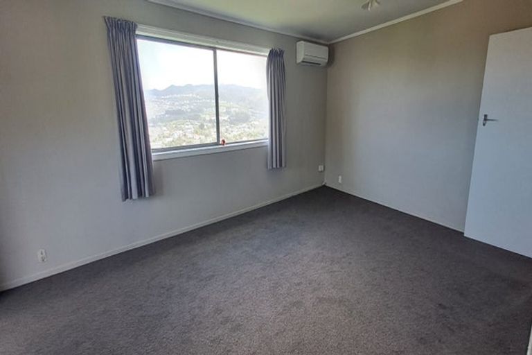 Photo of property in 16 Ceres Crescent, Johnsonville, Wellington, 6037