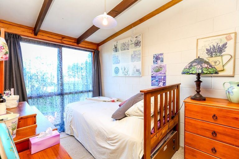 Photo of property in 164-168 Frankley Road, Frankleigh Park, New Plymouth, 4310