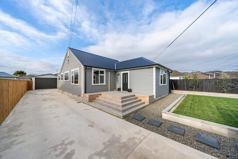 Photo of property in 15 Liverpool Street, Trentham, Upper Hutt, 5018