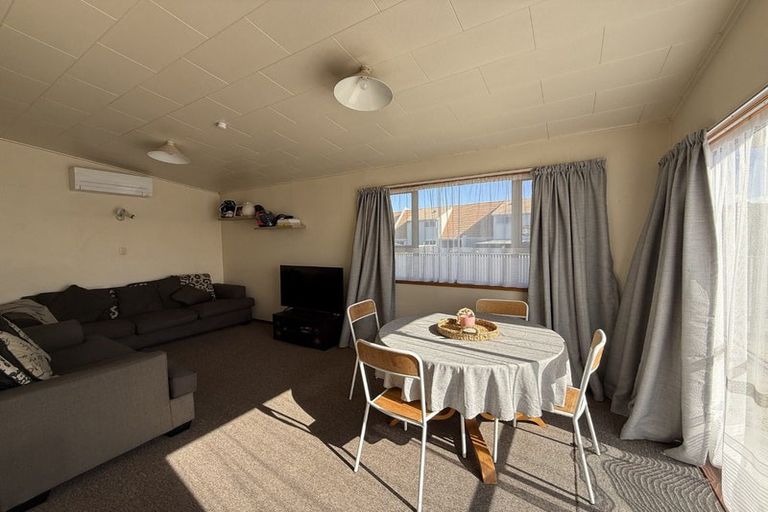 Photo of property in 2 The Esplanade, Westshore, Napier, 4110