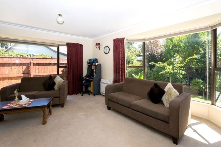 Photo of property in 2/27 Henry Street, Blenheim, 7201