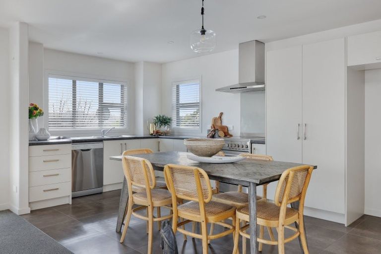 Photo of property in 127 Kennedy Road, Pyes Pa, Tauranga, 3112