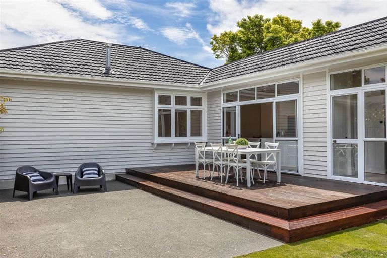 Photo of property in 126 Knowles Street, St Albans, Christchurch, 8052
